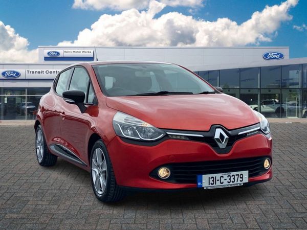 Renault Clio Hatchback, Petrol, 2013, Red