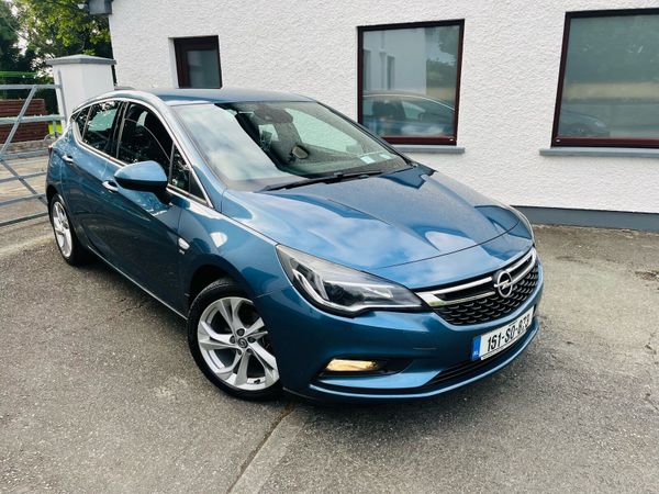 Opel Astra Hatchback, Petrol, 2016, Blue