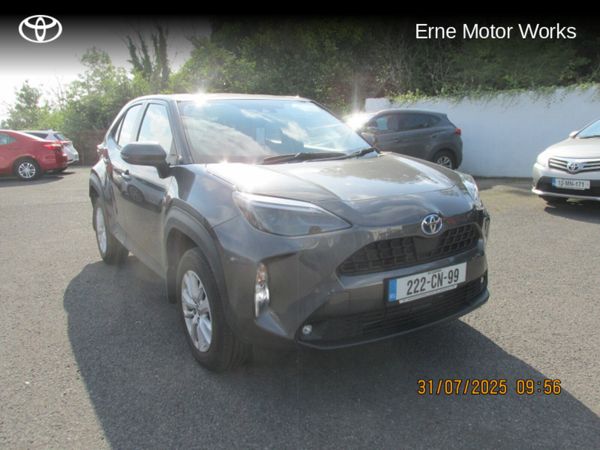 Toyota Yaris Cross Hatchback, Petrol Hybrid, 2022, Grey