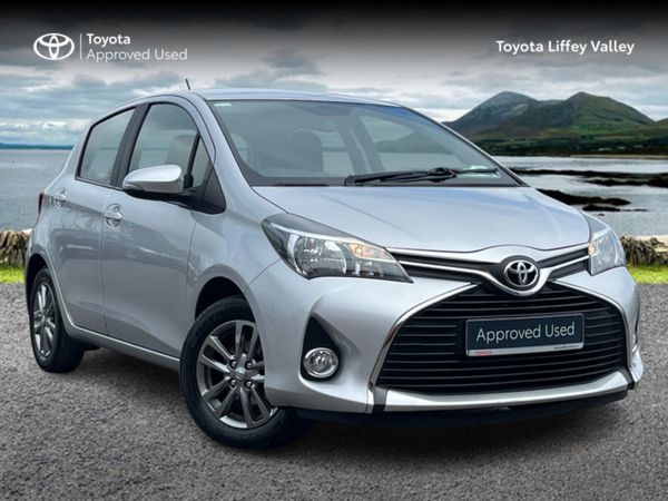 Toyota Yaris Hatchback, Petrol, 2016, Silver