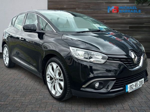 Renault Scenic Hatchback, Diesel, 2019, Black