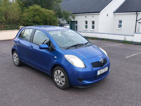 Toyota Yaris Hatchback, Petrol, 2006, Blue