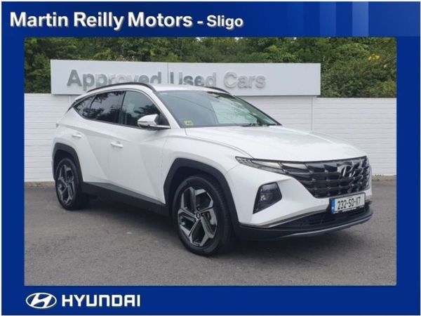 Hyundai Tucson MPV, Petrol Hybrid, 2023, White