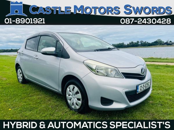 Toyota Yaris Hatchback, Petrol, 2012, Purple