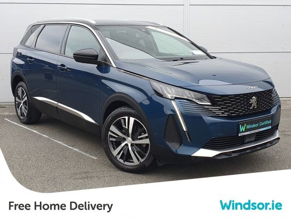 Peugeot 5008 MPV, Diesel, 2023, Blue