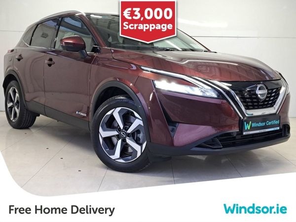 Nissan Qashqai MPV, Petrol Hybrid, 2024, Red