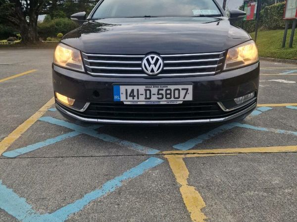 Volkswagen Passat Saloon, Diesel, 2014, Black