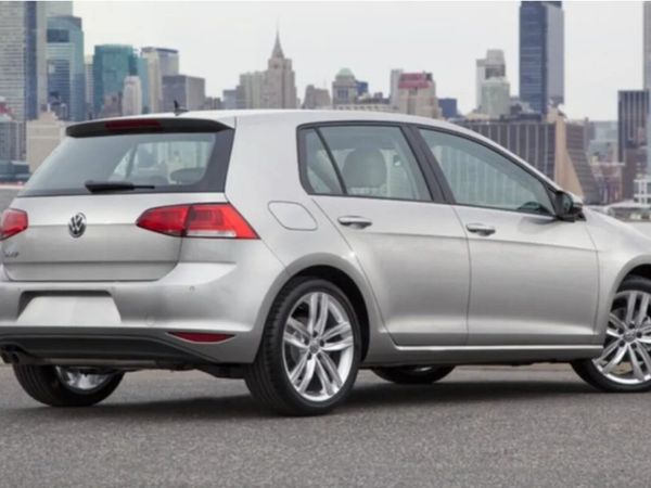 Volkswagen Golf Hatchback, Petrol, 2015, Grey