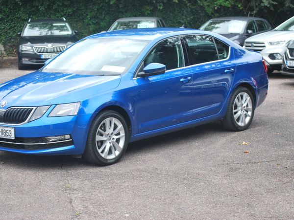 Skoda Octavia Saloon, Petrol, 2020, Blue