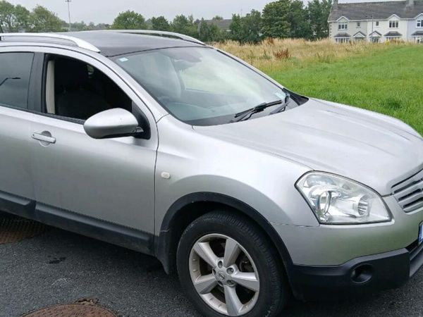 Nissan Qashqai+2 Hatchback, Diesel, 2011, Silver