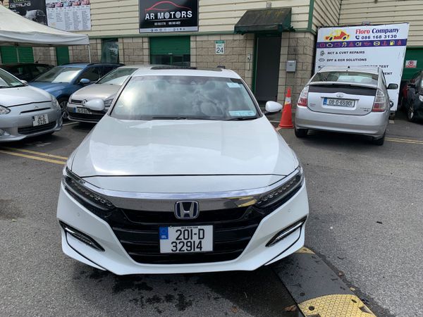 Honda Accord Saloon, Petrol Hybrid, 2020, White