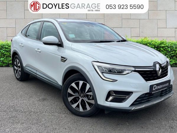 Renault Arkana Hatchback, Petrol, 2022, White