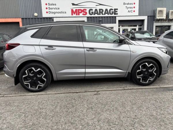 Opel Grandland X SUV, Petrol, 2023, Grey