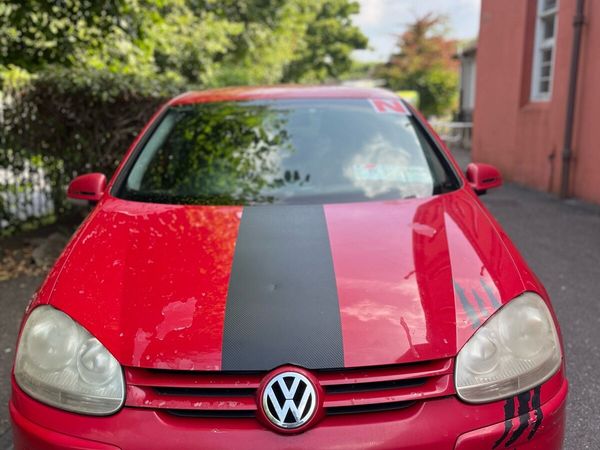 Volkswagen Golf Hatchback, Petrol, 2006, Red