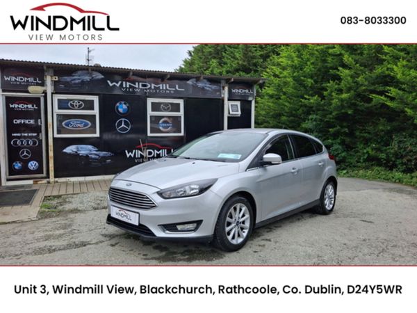 Ford Focus Hatchback, Petrol, 2017, Grey