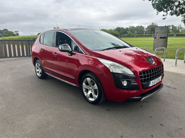 Peugeot 3008 MPV, Diesel, 2011, Red