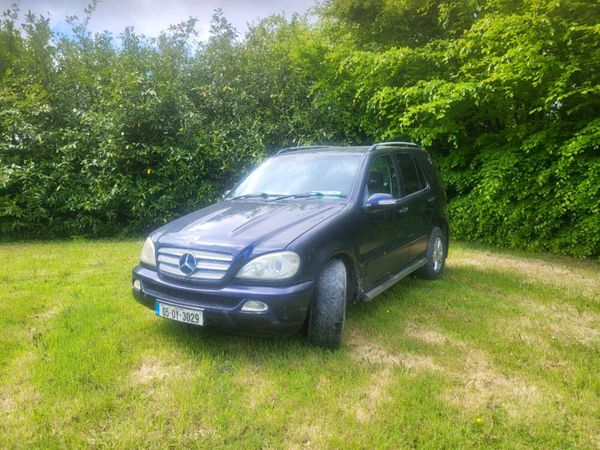 Mercedes-Benz M-Class SUV, Diesel, 2005, Blue