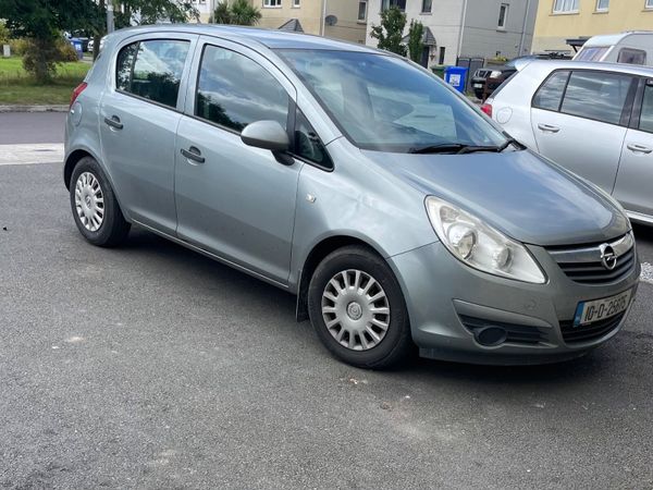 Opel Corsa Hatchback, Petrol, 2010, Silver