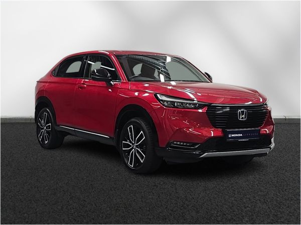 Honda HR-V Hatchback, Petrol Hybrid, 2022, Red