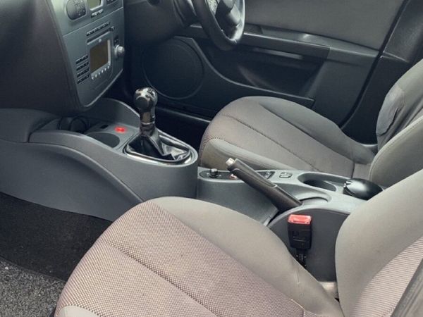 SEAT Leon Hatchback, Diesel, 2008, Black