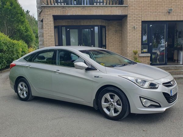 Hyundai i40 Saloon, Diesel, 2012, Silver