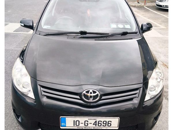 Toyota Auris Hatchback, Diesel, 2010, Black