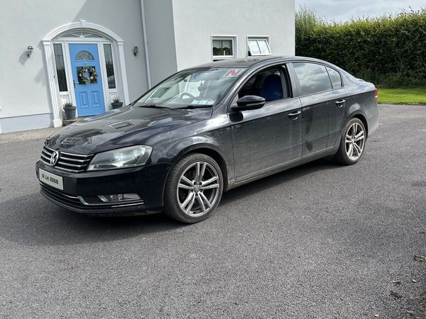 Volkswagen Passat Saloon, Diesel, 2012, Black