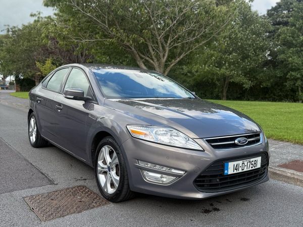 Ford Mondeo Hatchback, Diesel, 2014, Brown