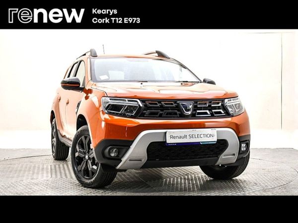Dacia Duster SUV, Petrol, 2022, Orange