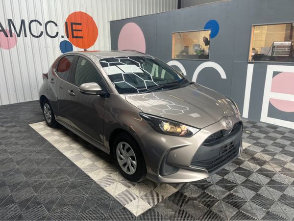 Toyota Yaris Hatchback, Petrol, 2021, Brown