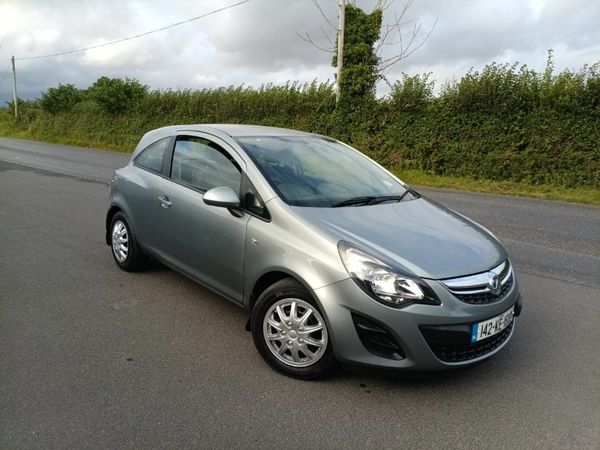 Vauxhall Corsa Hatchback, Diesel, 2014, Silver