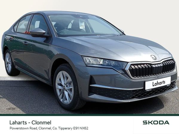 Skoda Octavia Saloon, Diesel, 2025, Grey