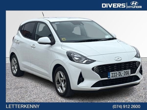 Hyundai i10 Hatchback, Petrol, 2022, White