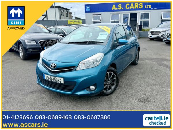 Toyota Yaris Hatchback, Petrol, 2013, Green