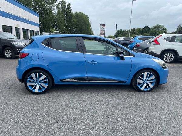 Renault Clio Hatchback, Petrol, 2013, Blue