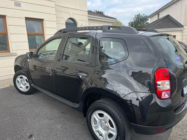 Dacia Duster SUV, Diesel, 2017, Black