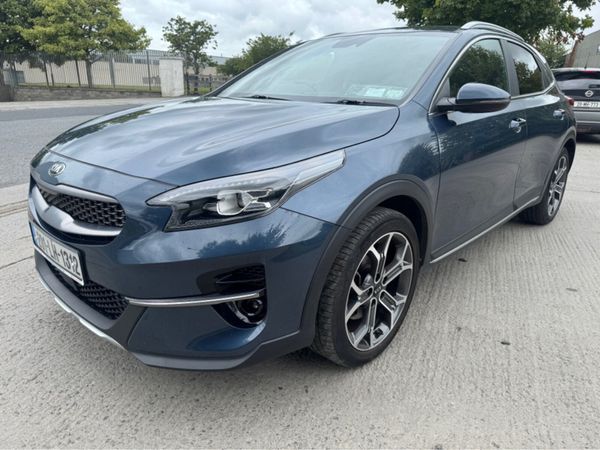 Kia XCeed Hatchback, Petrol, 2020, Blue