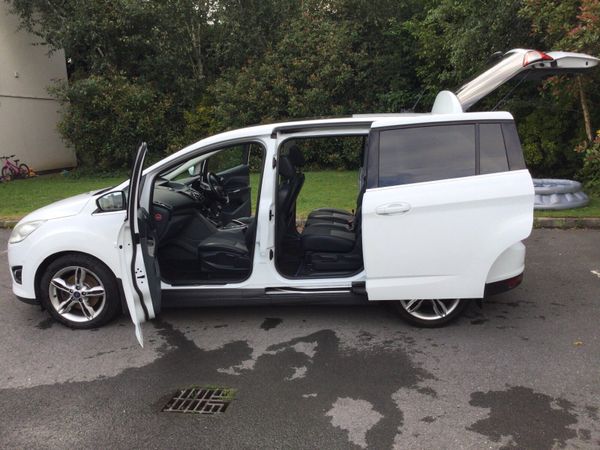 Ford Grand C-Max MPV, Diesel, 2015, White
