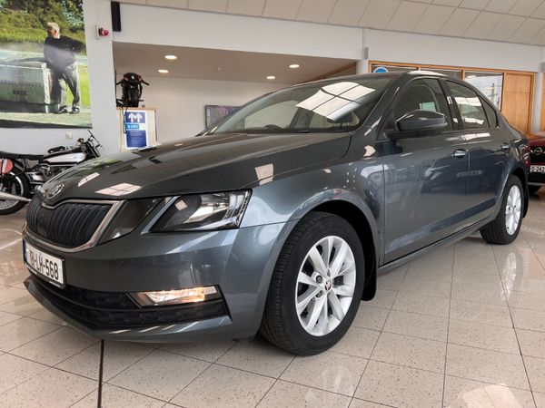Skoda Octavia Saloon, Petrol, 2018, Grey