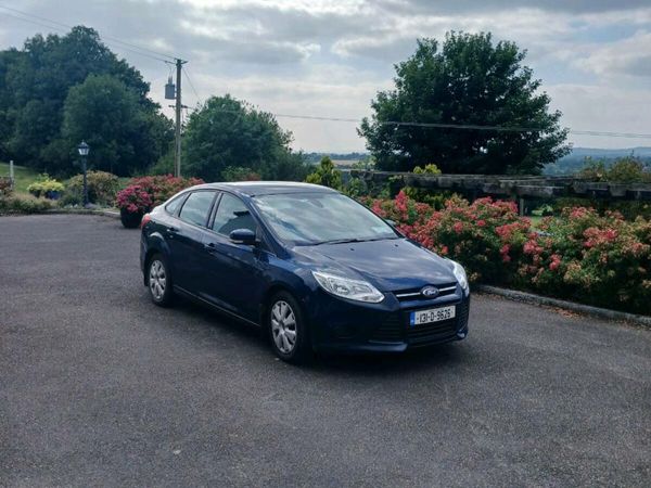 Ford Focus Saloon, Diesel, 2013, Blue