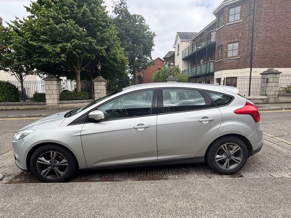 Ford Focus Hatchback, Diesel, 2014, Silver