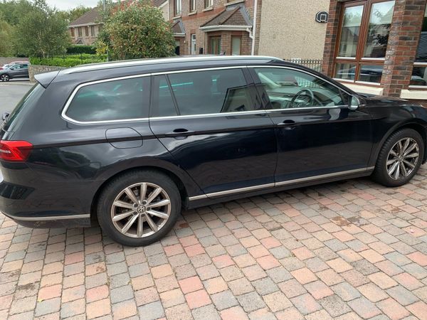 Volkswagen Passat Estate/Jeep, Diesel, 2015, Black