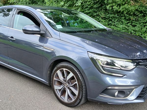 Renault Megane Hatchback, Diesel, 2017, Grey