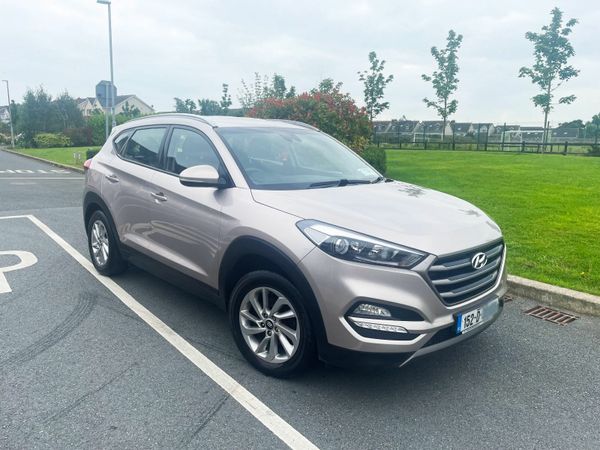Hyundai Tucson SUV, Diesel, 2015, Beige
