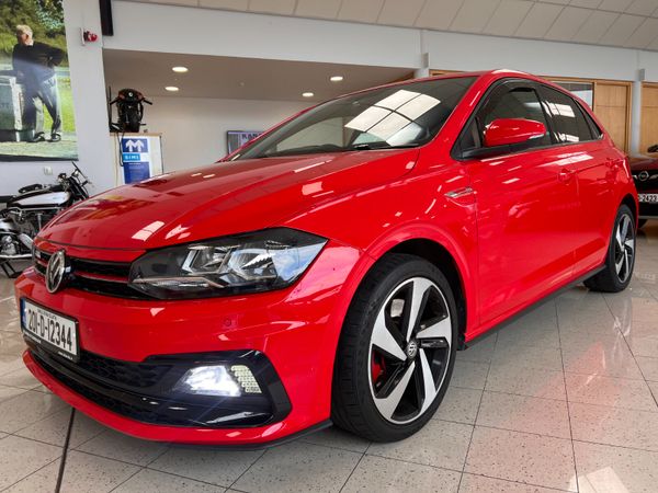 Volkswagen Polo Hatchback, Petrol, 2020, Red