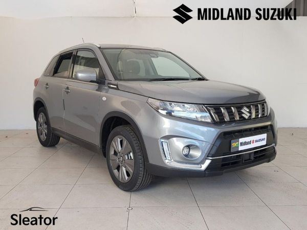 Suzuki Vitara Hatchback, Petrol, 2022, Grey