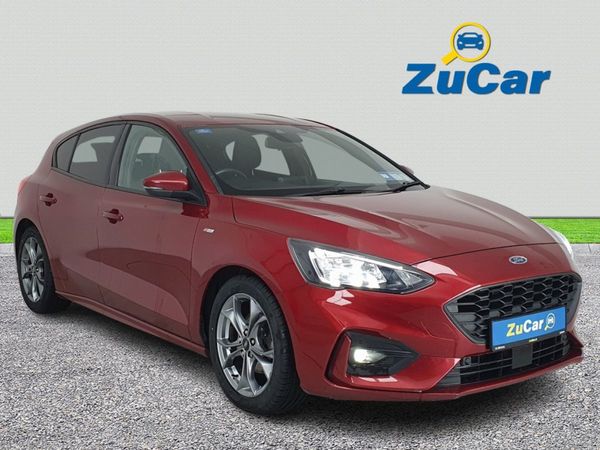 Ford Focus Hatchback, Diesel, 2020, Red