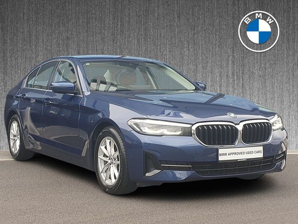 BMW 5-Series Saloon, Petrol Hybrid, 2022, Blue