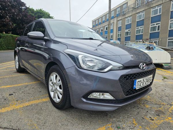 Hyundai i20 Hatchback, Petrol, 2017, Grey