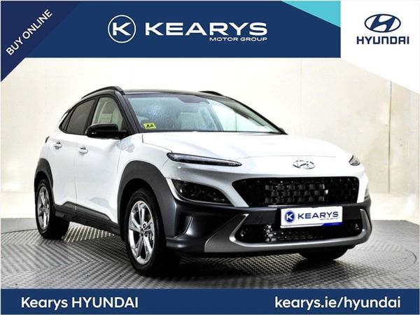 Hyundai KONA Crossover, Petrol, 2021, White